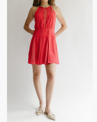 VESTIDO CORTO HALTER DETALLE ENCAJE