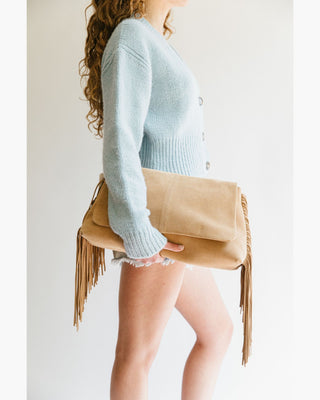 CARTERA MAXI CUERO CAMEL FLECOS