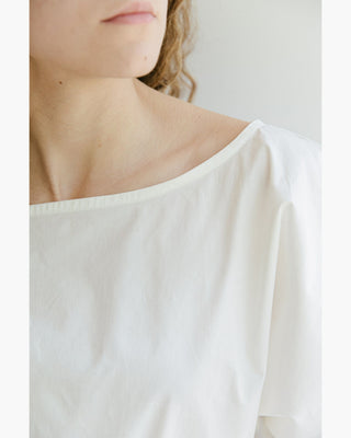 BLUSA MANGA ABULLONADA CUELLO BOTE