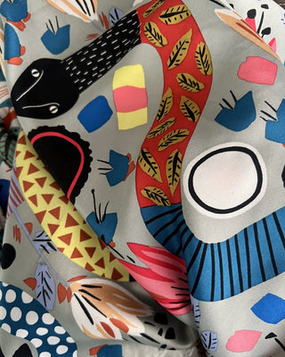 PAÑUELO ESTAMPADO SERPIENTE