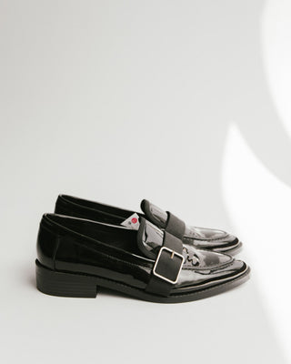 MOCASINES HEBILLA CHAROL